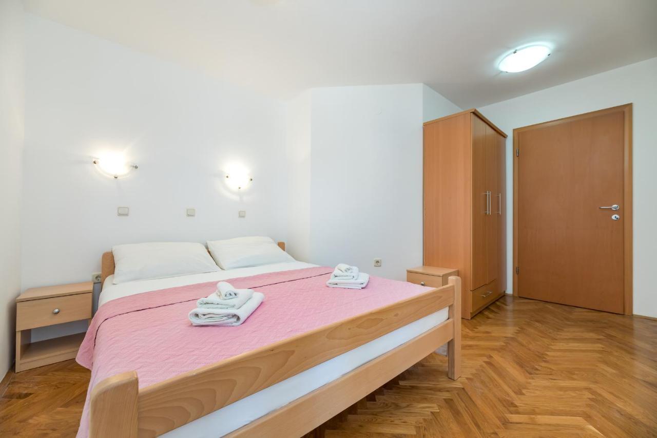 באסקה Apartments Melania & Antonia מראה חיצוני תמונה