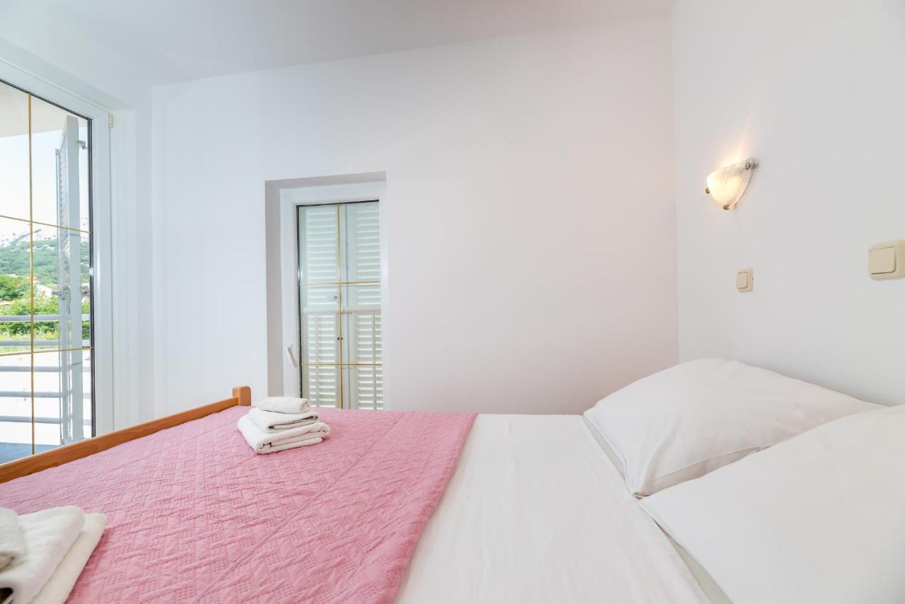 באסקה Apartments Melania & Antonia מראה חיצוני תמונה