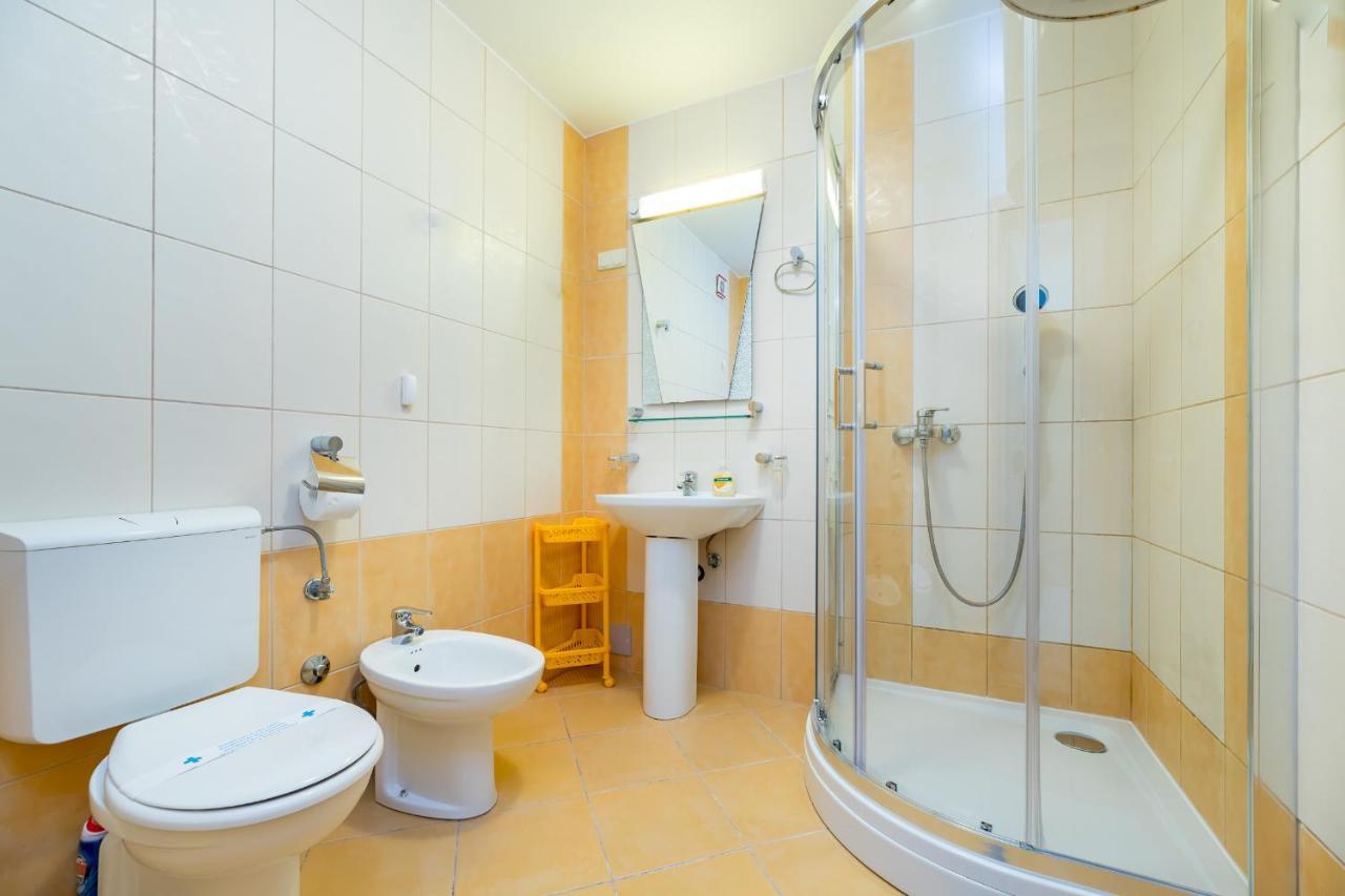 באסקה Apartments Melania & Antonia מראה חיצוני תמונה