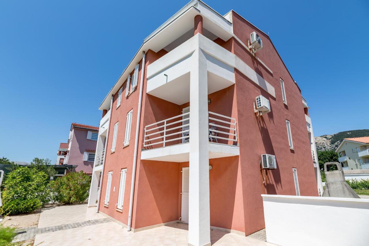 באסקה Apartments Melania & Antonia מראה חיצוני תמונה