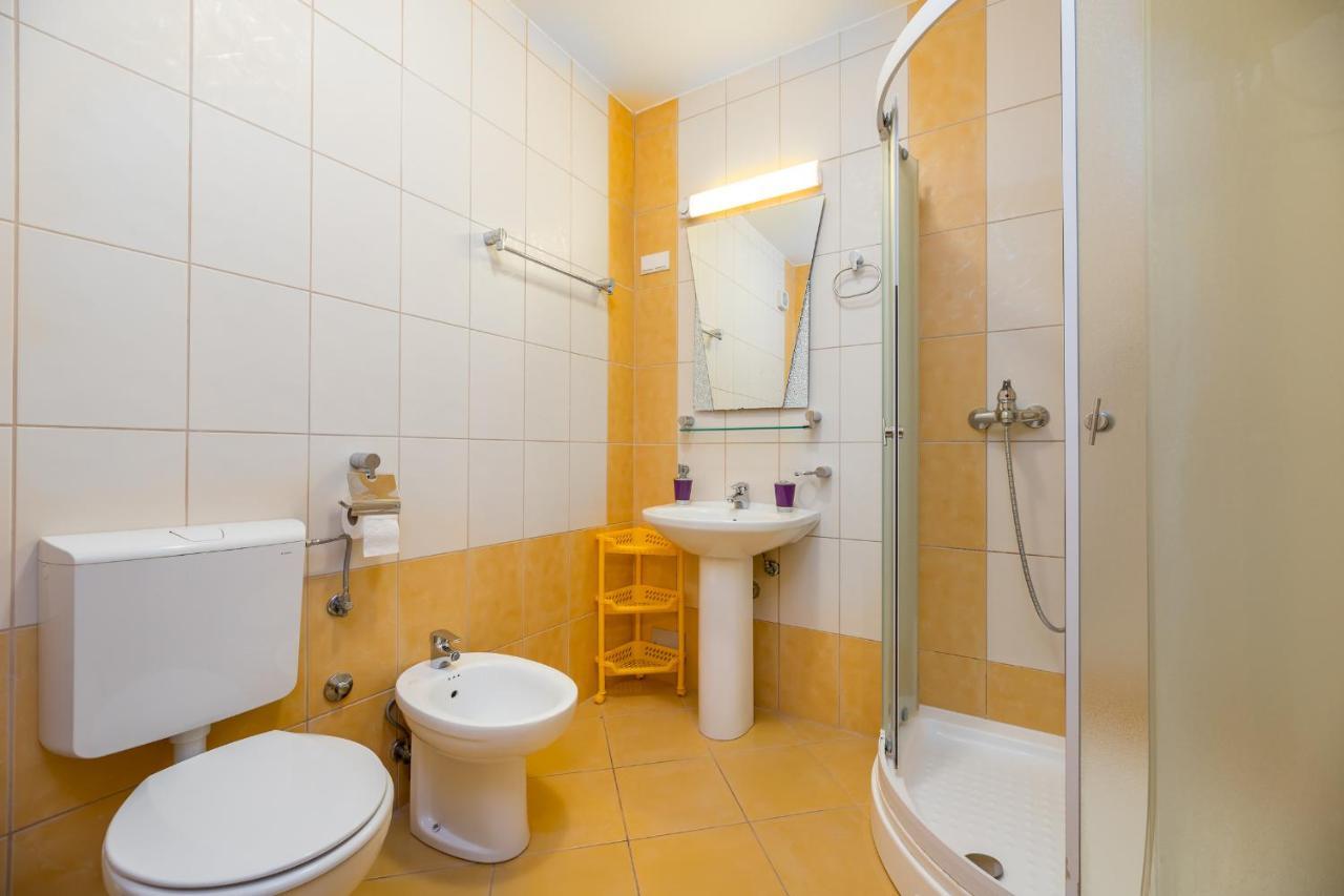 באסקה Apartments Melania & Antonia מראה חיצוני תמונה